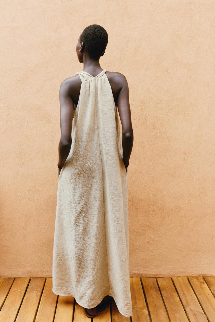 ROBE MI-LONGUE RUSTIQUE ET AMPLE