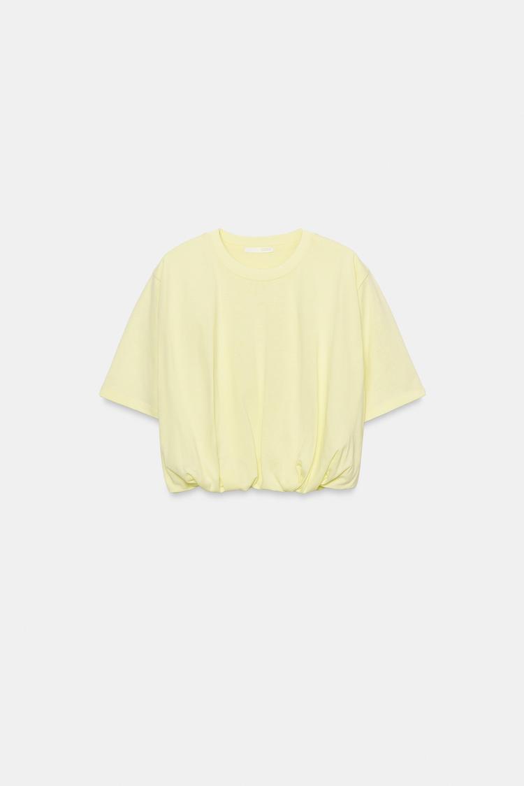 T-SHIRT COURT BOUFFANT