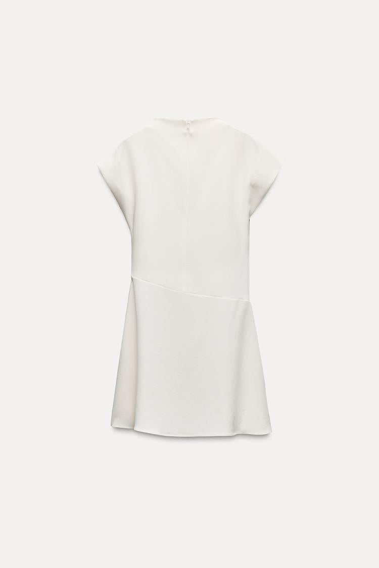 Robe courte