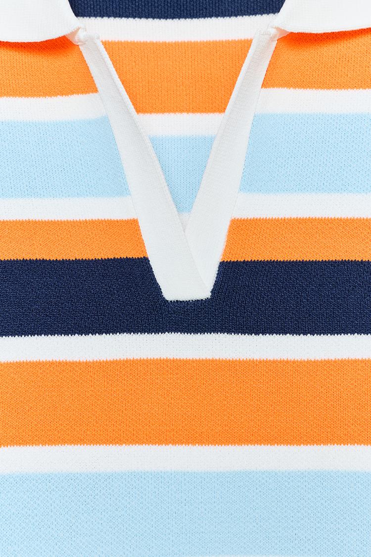 ROBE POLO EN MAILLE À RAYURES