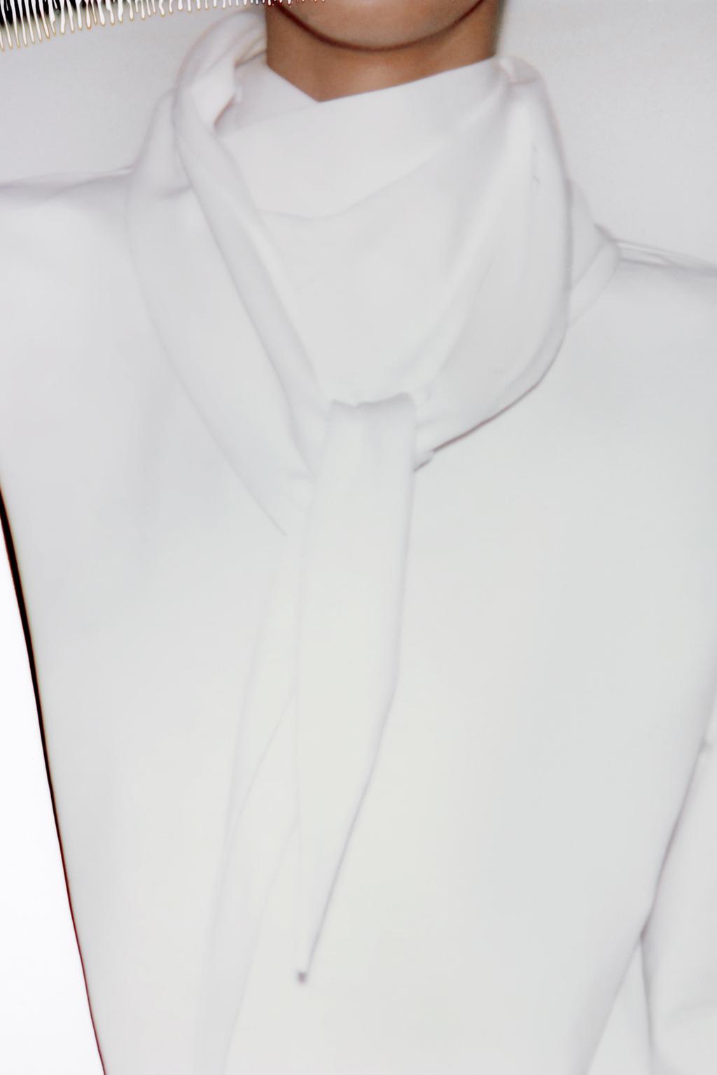 T-SHIRT COTON ÉPAIS À NŒUDS